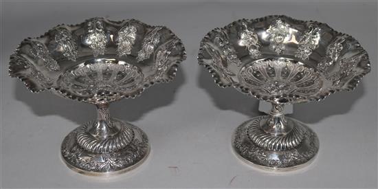 A pair of late Victorian Mappin & Webb silver pedestal bon bon dishes, 13 oz.